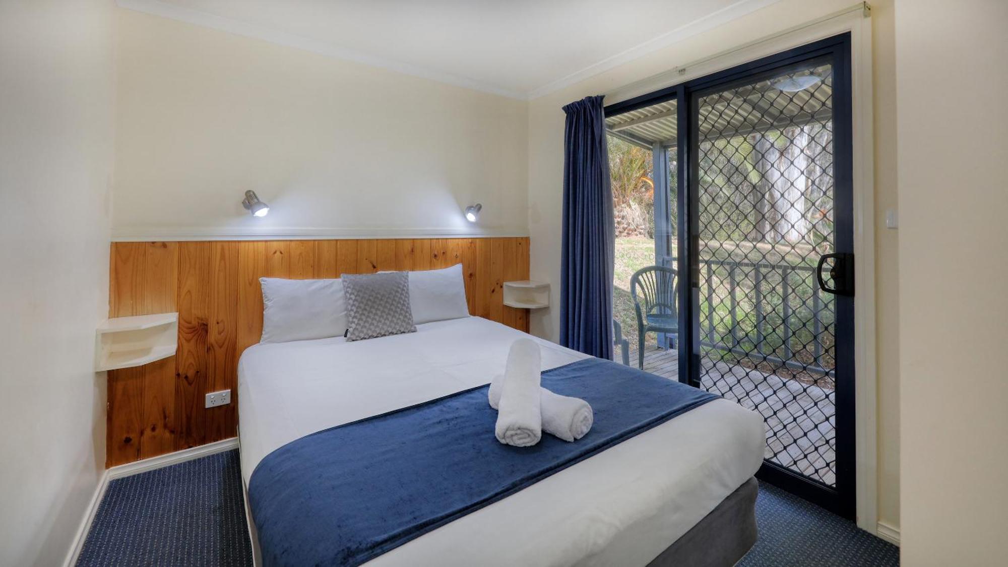 Deniliquin Riverside Caravan Park Εξωτερικό φωτογραφία